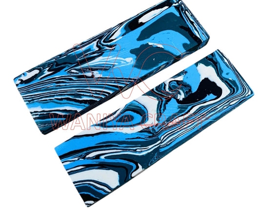 Recone Stone Panther Blue scales